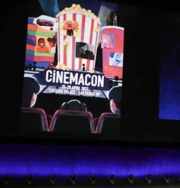Un documentaire expérimental consacré à David Bowie présenté au festival CinemaCon de Las Vegas