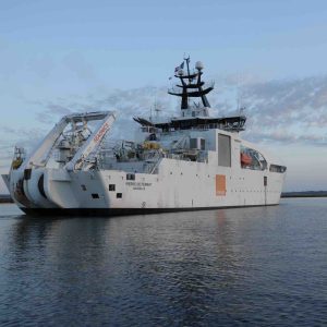 Enedis et Orange mutualisent leurs forces pour déployer la fibre optique sur l’île de Groix