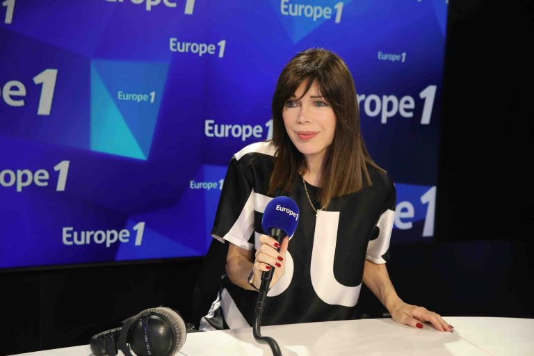 Europe 1 : Audrey Dana, Laurent Stocker et Amanda Sthers invités d’Isabelle Morizet ce week-end