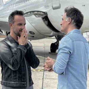 France 2/ Adenium TV France/ «Rendez-vous en terre inconnue» : Jarry s’envole pour le Groenland