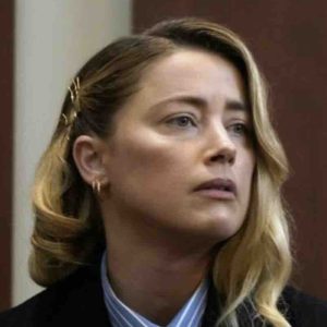L’actrice américaine Amber Heard témoigne au procès en diffamation intenté par son ex-époux Johnny Depp
