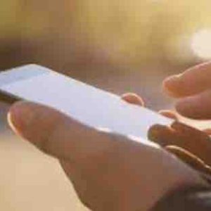 62% des 16-34 ans ont donné une seconde vie à leur ancien mobile (Recommerce)