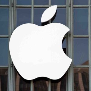Apple, dans un effort de conciliation, lâche du lest sur l’App Store