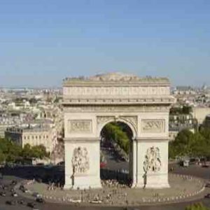 Public Sénat : la nouvelle série documentaire «Patrimoines de France» dès le 1er août