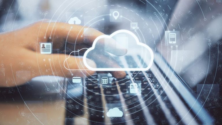 Le secteur du numérique devrait croître de 7,4% en 2022