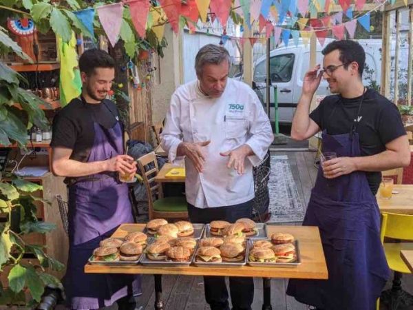 Webedia lance «Casual Cooker», la nouvelle émission inédite qui réunit les univers du food et du gaming