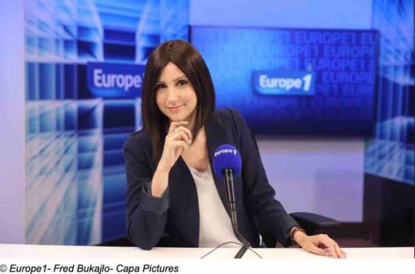 Europe 1 : le podcast «Au cœur de l’Histoire» revient le 12 septembre, incarné par l’historienne Virginie Girod