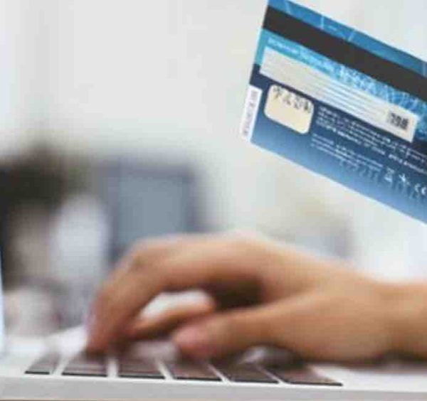 Le nombre de fraudes aux moyens de paiement a diminué en 2021, mais le montant moyen du préjudice a augmenté