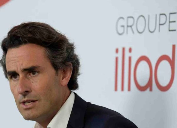 Le patron du groupe Iliad/Free plaide pour accélérer la fin du cuivre afin de contribuer aux économies d’électricité demandées par le gouvernement