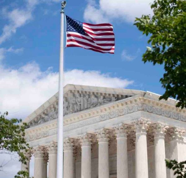La Floride demande à la Cour suprême des Etats-Unis le droit de réguler les réseaux sociaux