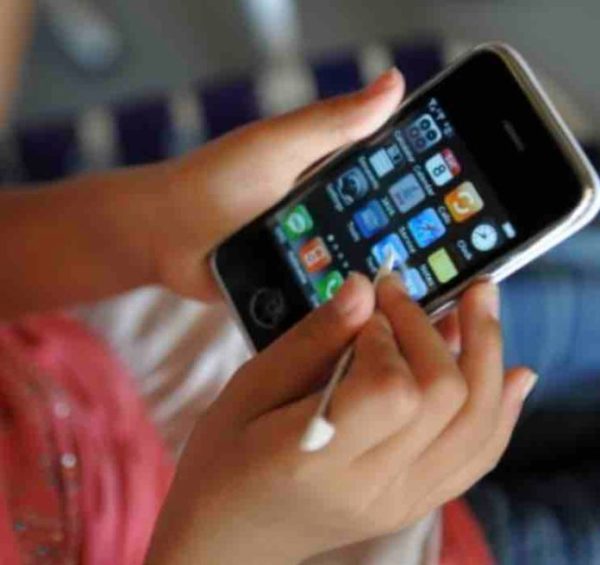 Objets connectés: les smartphones gagnent un second souffle
