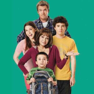 NRJ 12 : 4ème chaîne nationale auprès des FRDA-50 ans avec la série «The Middle» ce dimanche