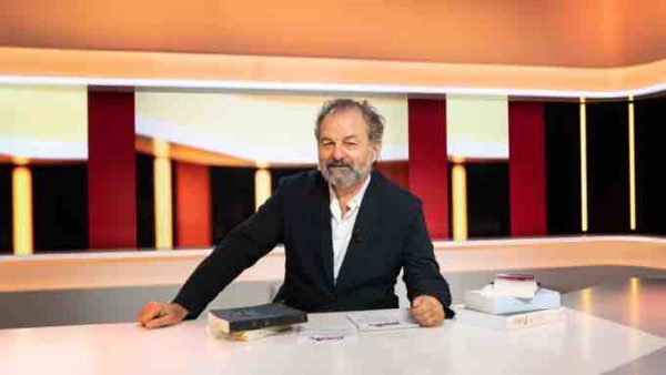 Public Sénat : «Au bonheur des livres», la nouvelle émission littéraire présentée par Denis Olivennes dès ce vendredi 30 septembre à 23h00