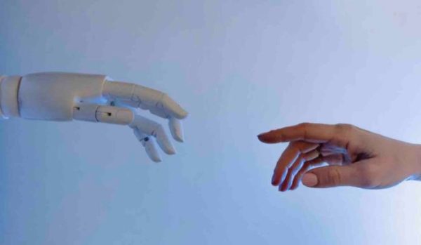 «Bouddhabot» : des chercheurs japonais inventent l’illumination par intelligence artificielle