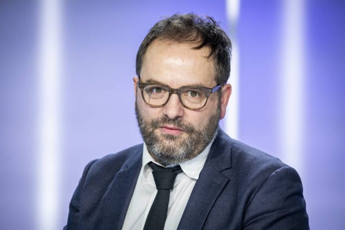 FRANCOIS AUBEL