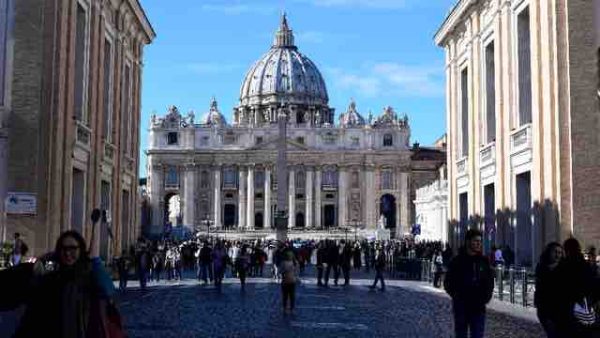Le site internet du Vatican ciblé par une attaque informatique présumée