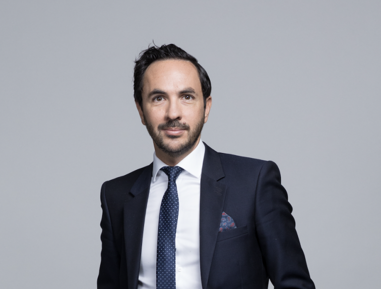 A. DE COURCELLES (BFM Business) : «Le luxe représente 40% du CAC40. Notre public accroche à cet univers»