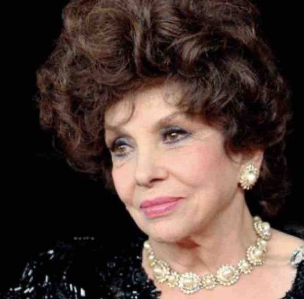 L’actrice italienne Gina Lollobrigida en cinq films