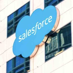 Le fonds d’investissement activiste Elliott Management a fortement augmenté sa participation au capital du groupe informatique Salesforce