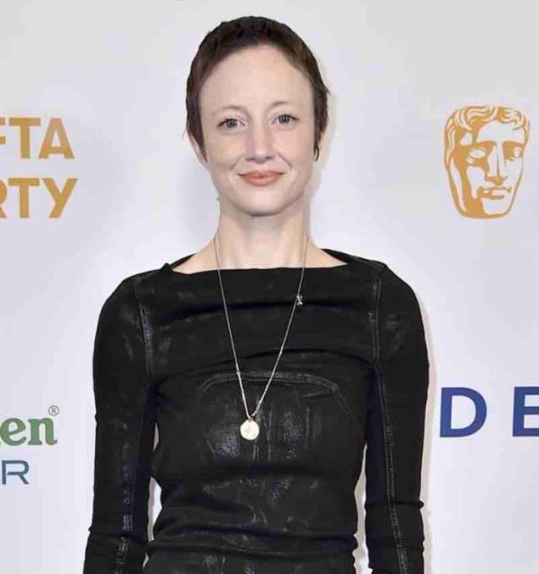 Les Oscars n’annuleront pas la nomination d’Andrea Riseborough dans la catégorie meilleure actrice