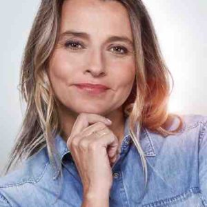 RTL et Paris Première lancent le nouveau podcast «Tenaces, elles ne lâchent rien» animé par Anaïs Bouton