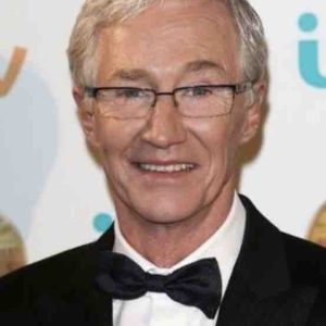 Royaume-Uni: hommages au comédien Paul O’Grady, «icône» de la culture drag, décédé mardi