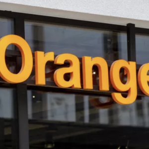 Orange: le plan de départs volontaires de la branche dédiée aux professionnels de l’opérateur Orange «retiré temporairement»