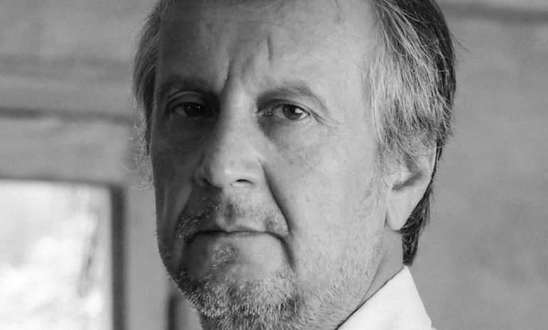 T. MARRO (Memento) : «Produire de la fiction de qualité dans un documentaire, c’est un défi»