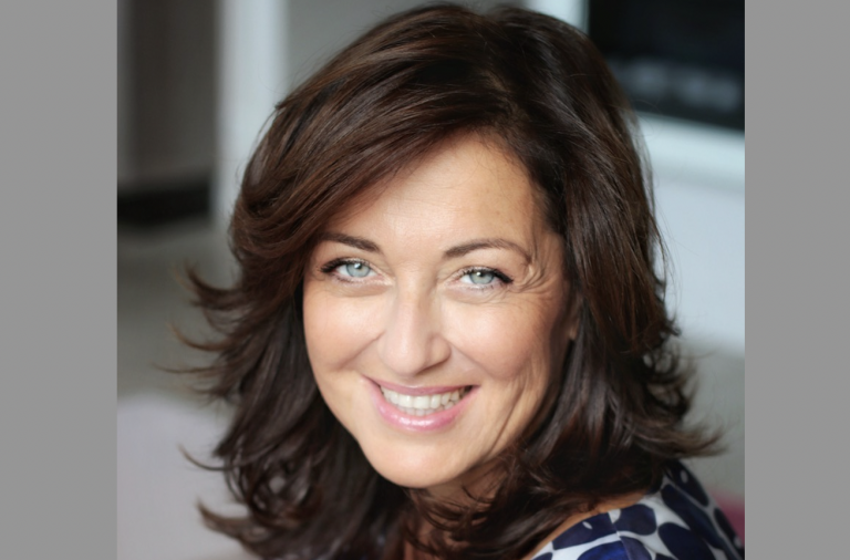 F. SANDIS (médiaClub’Elles) : Nous voulons faire évoluer la société et les médias vers plus d’équité