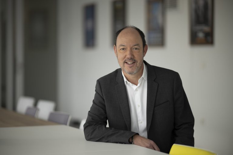 R. PORTE (Altice Media Ads & Connect) : «Les audinautes RMC sont plus jeunes que l’audience radio»