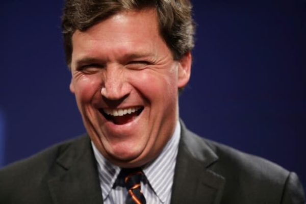 Fox News : le présentateur emblématique Tucker Carlson quitte la chaîne