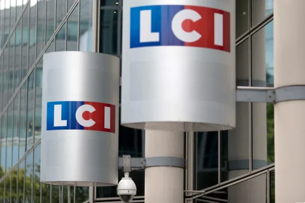 Audiences télé: LCI progresse et rejoint CNews