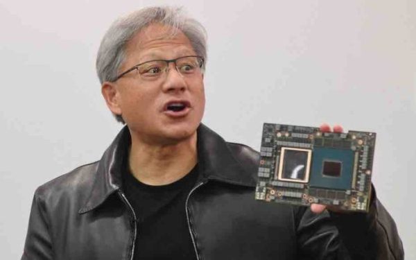 Intelligence artificielle: le monde est au «point de bascule d’une nouvelle ère informatique», selon Jensen Huang, le patron de Nvidia