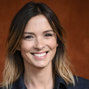Isabelle Ithurburu, l’un des visages du ballon ovale sur Canal+, va rejoindre TF1 pour remplacer Nikos Aliagas