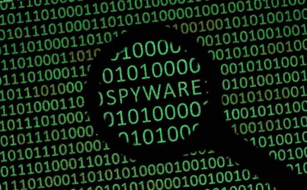 Logiciels espions: des eurodéputés appellent à protéger les citoyens d’une surveillance illégale