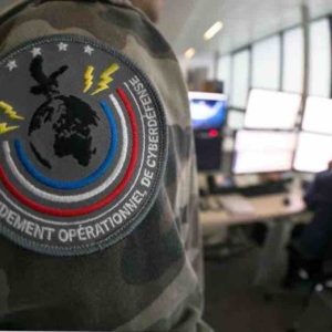 L’opération «Cyber en gare» lancée mercredi pour sensibiliser le grand public aux risques liés à internet, comme la fraude ou le cyberharcèlement