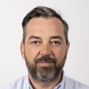 Y. THÉBAULT (Acast) : «La régularité de publication est l'un des leviers principaux dans l'acquisition d'audience»