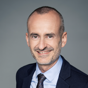 C. SOMMET (Groupe TF1) : "Histoire TV et Ushuaïa TV : Près de 3,5 millions de téléspectateurs regardent chaque chaîne tous les mois"