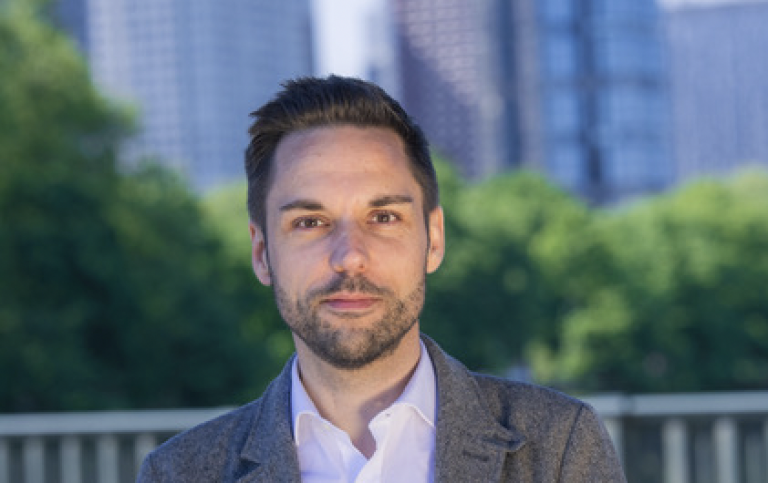 N. HUCLIN (20 Minutes TV) : «La chaîne produira environ 2h de programmes frais par jour»