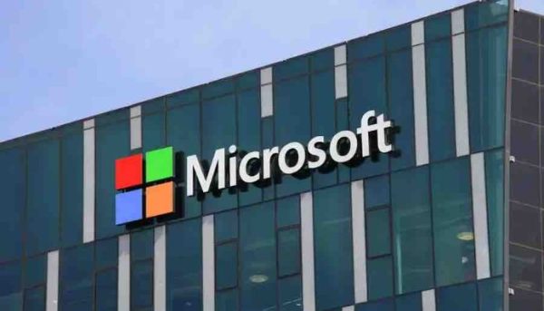 Comment des pirates ont déjoué la sécurité de Microsoft et créé des millions de faux comptes pour permettre à des cybercriminels d’opérer en ligne