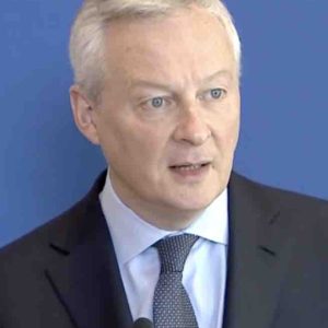 Bruno Le Maire promet de clarifier la loi de régulation de l’influence commerciale adoptée en juin