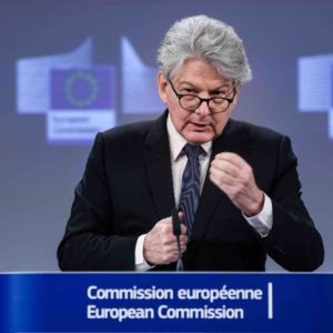 UE: le commissaire européen Thierry Breton demande à Apple d’ouvrir ses produits aux applications concurrentes