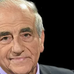 La France dit adieu à Jean-Pierre Elkabbach, figure emblématique du journalisme