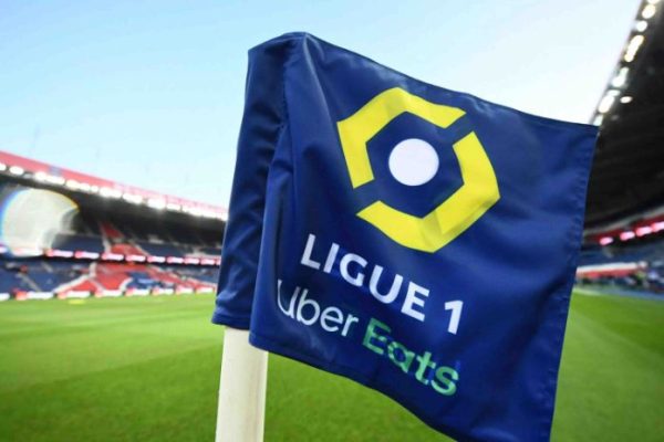 Chants homophobes match PSG/OM: plusieurs associations déposent plainte contre Amazon Prime