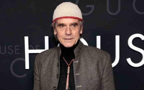 France TV : l’acteur britannique oscarisé Jeremy Irons incarnera l’abbé Faria dans le «Comte de Monte-Cristo»