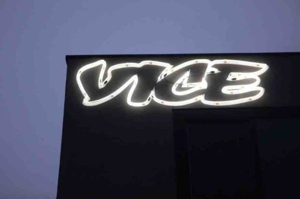 Vice Media annonce ne plus publier sur son site et supprime plusieurs centaines d’emplois 