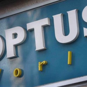 Télécoms: la patronne d’Optus en Australie démissionne après une panne géante
