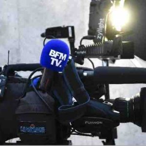 BFMTV : 1ère chaine TNT & Info, et 6ème chaîne de France avec 3,7% de pda ce 19 décembre