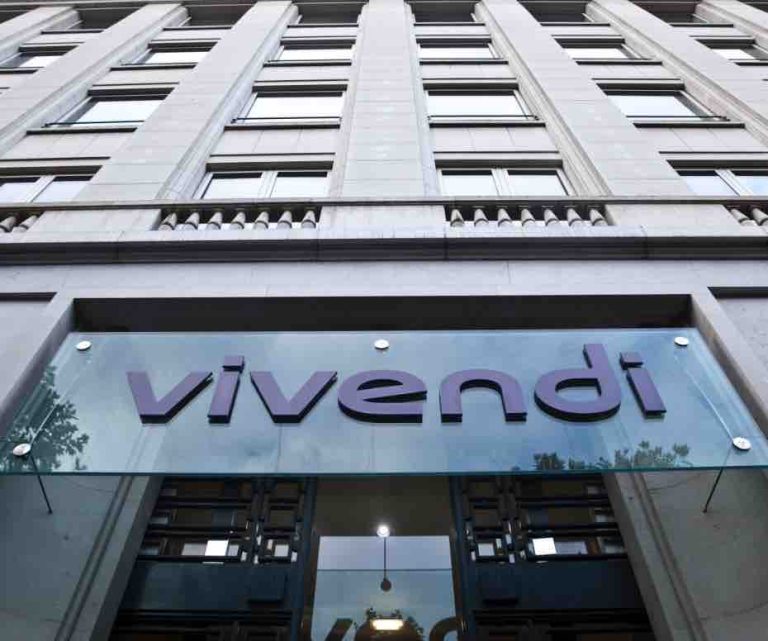 L’action du géant des médias et de l’édition Vivendi grimpe à la Bourse de Paris après l’annonce d’un projet de scission du groupe