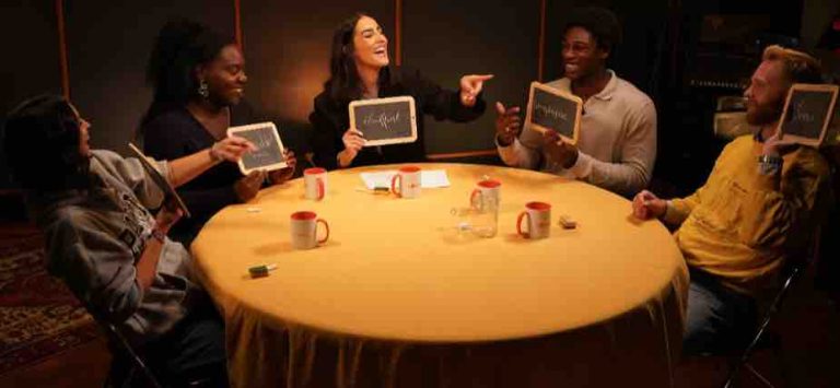 Les Éclaireurs, le média des initiatives positives de CANAL+, revient avec «OK ZOOMER», en format talk